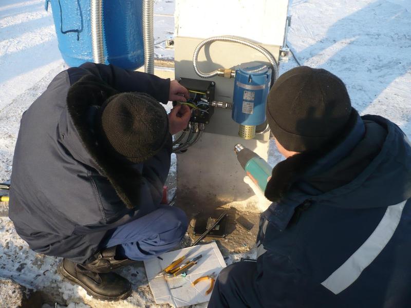 Монтаж. Разводка проводов в коробке. Температура воздуха -35°С. (63&amp;nbsp;Кб)